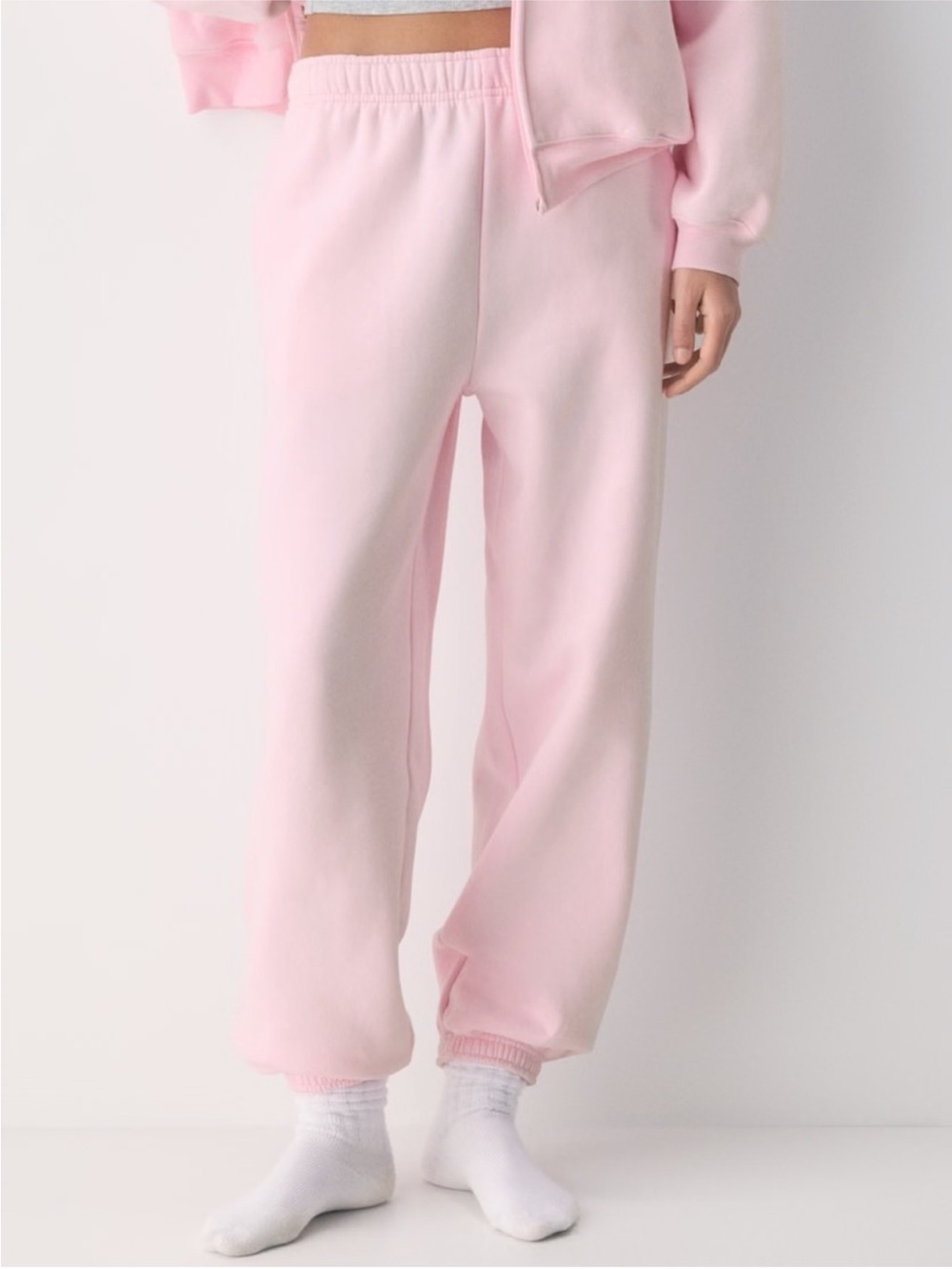 Aritzia Sweatfleece Mega Jogger *Short